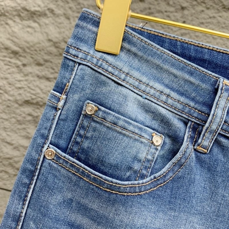 Trendy Louis Vuitton Jeans 134061