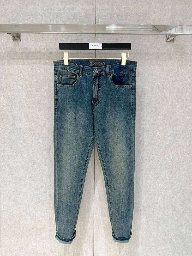 WaterResistant Louis Vuitton Jeans 134046