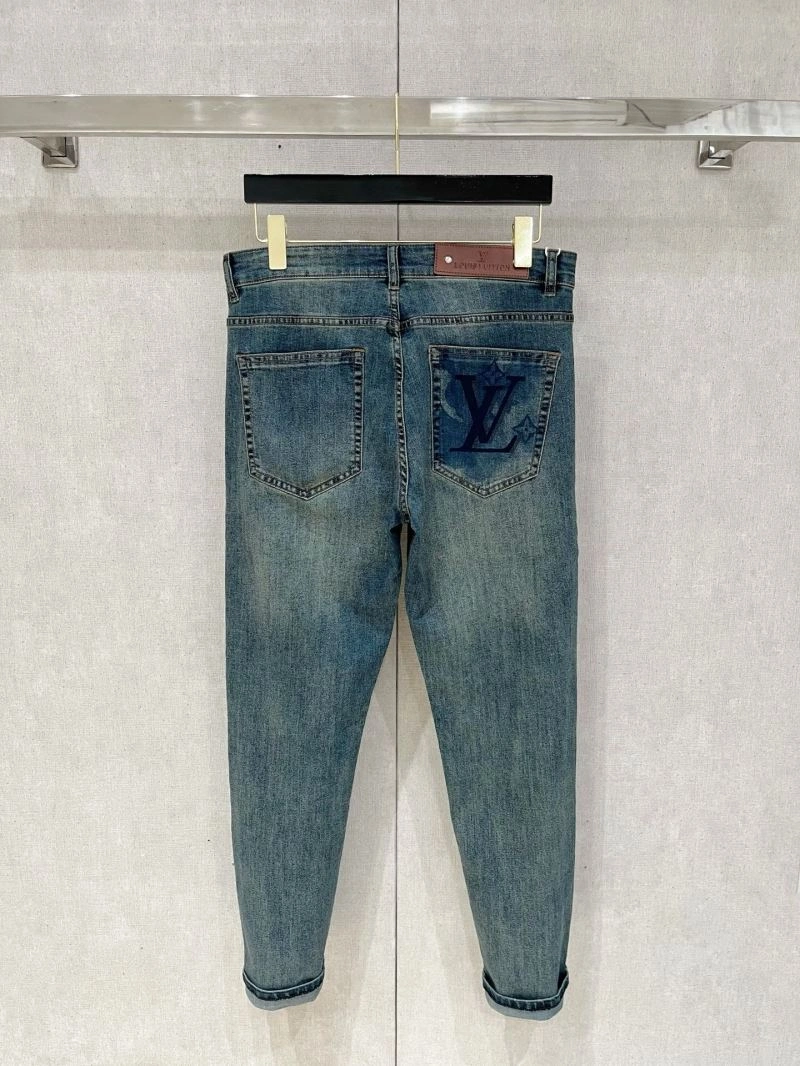 WaterResistant Louis Vuitton Jeans 134046