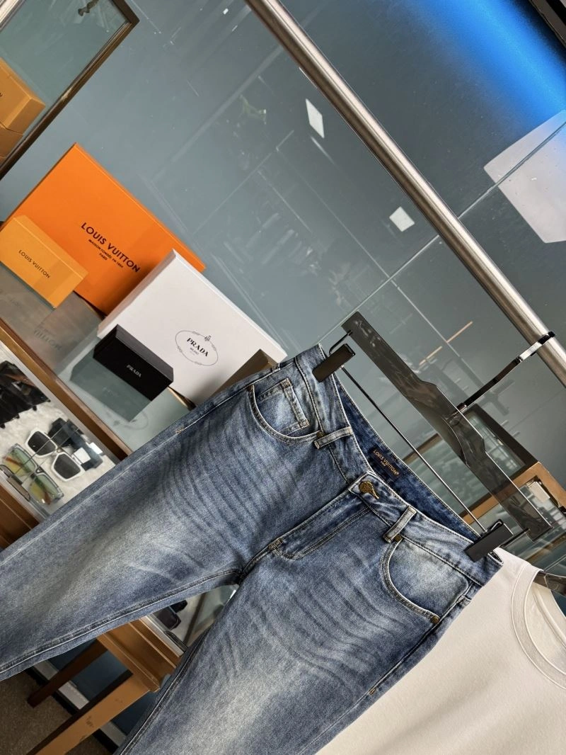 Practical Louis Vuitton Jeans 134049