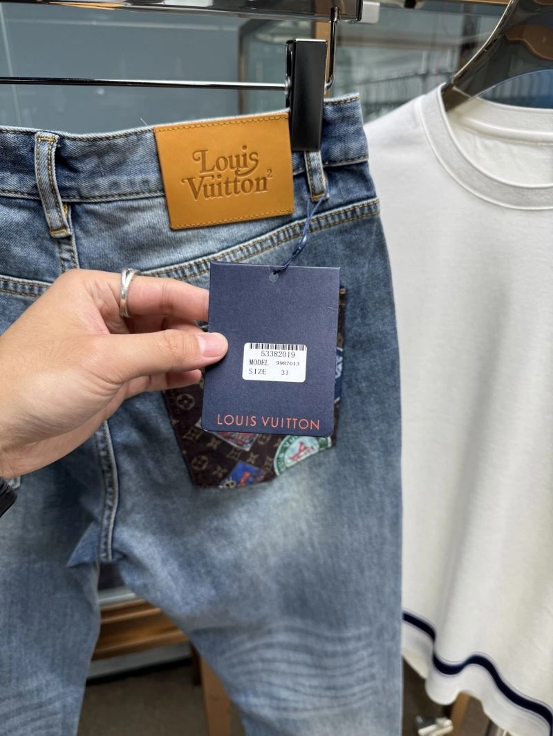 Practical Louis Vuitton Jeans 134049