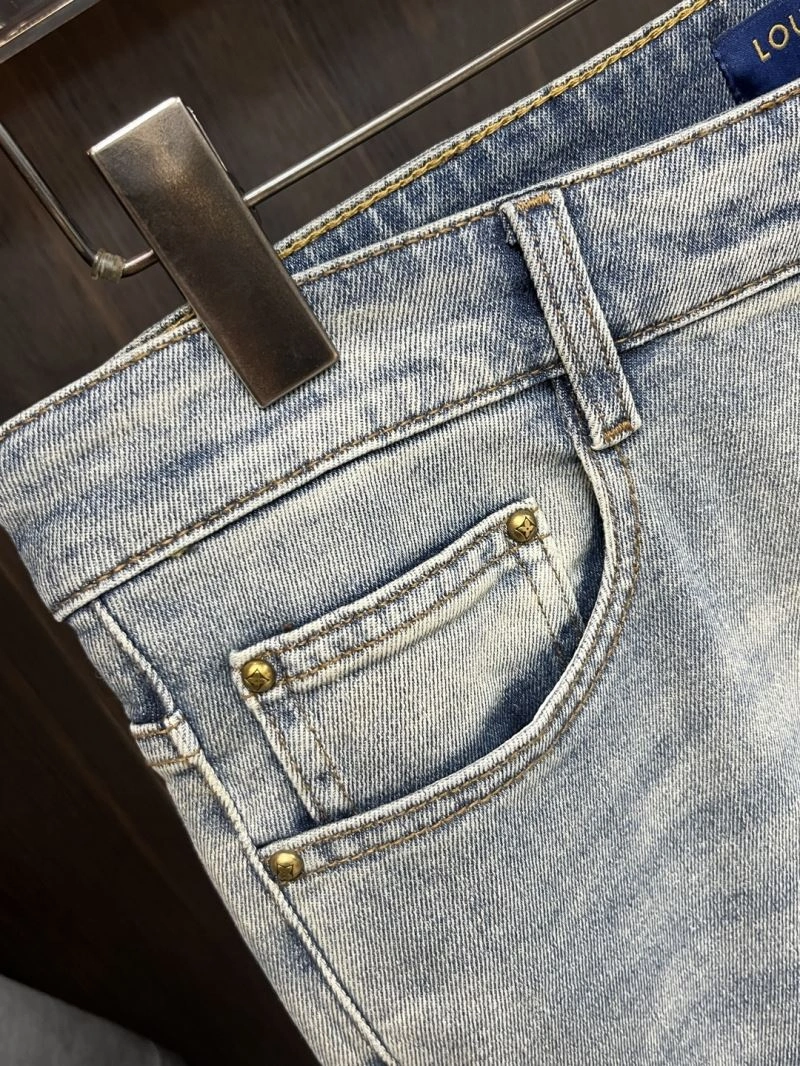 Louis Vuitton Jeans Fashionable 134042