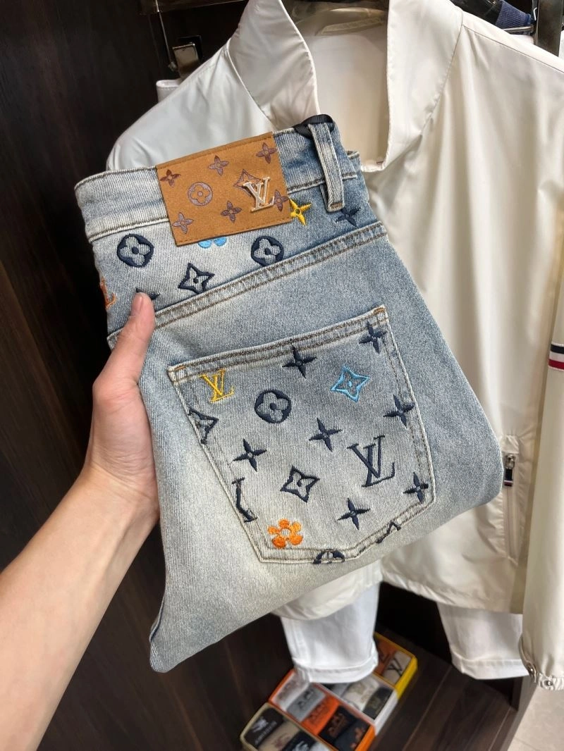 Affordable Louis Vuitton Jeans 134041