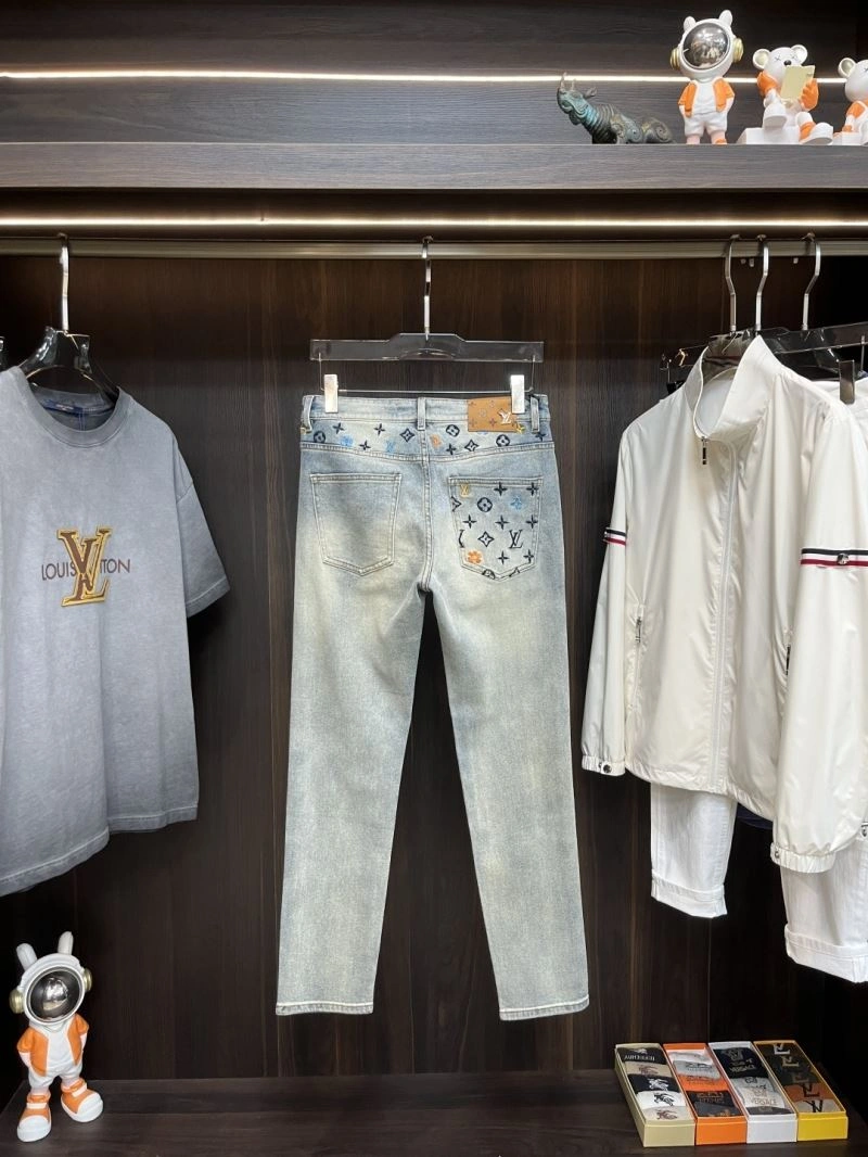 Affordable Louis Vuitton Jeans 134041