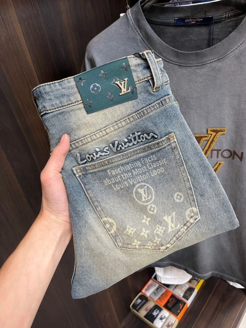 Louis Vuitton Jeans MultiPurpose 134030