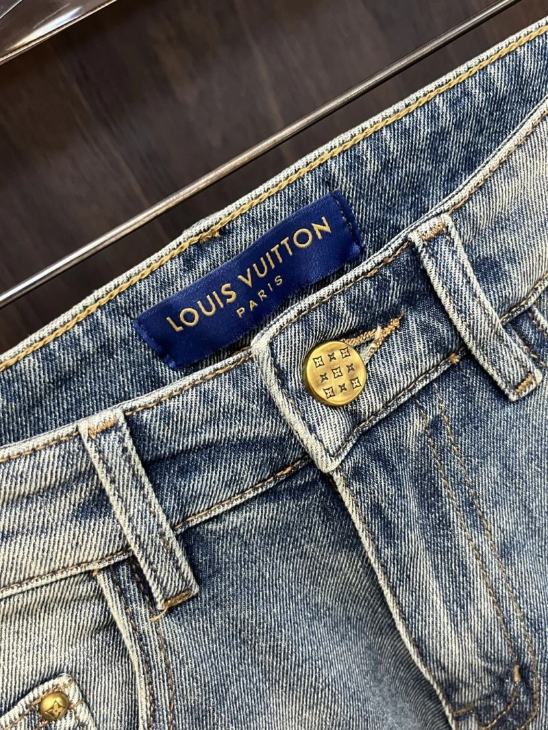 Louis Vuitton Jeans MultiPurpose 134030