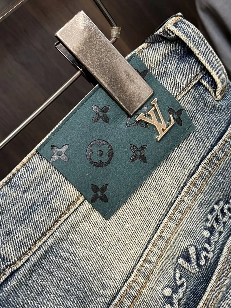 Louis Vuitton Jeans MultiPurpose 134030