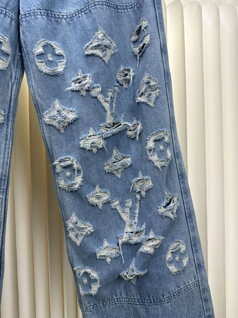 Functional Louis Vuitton Jeans 133147