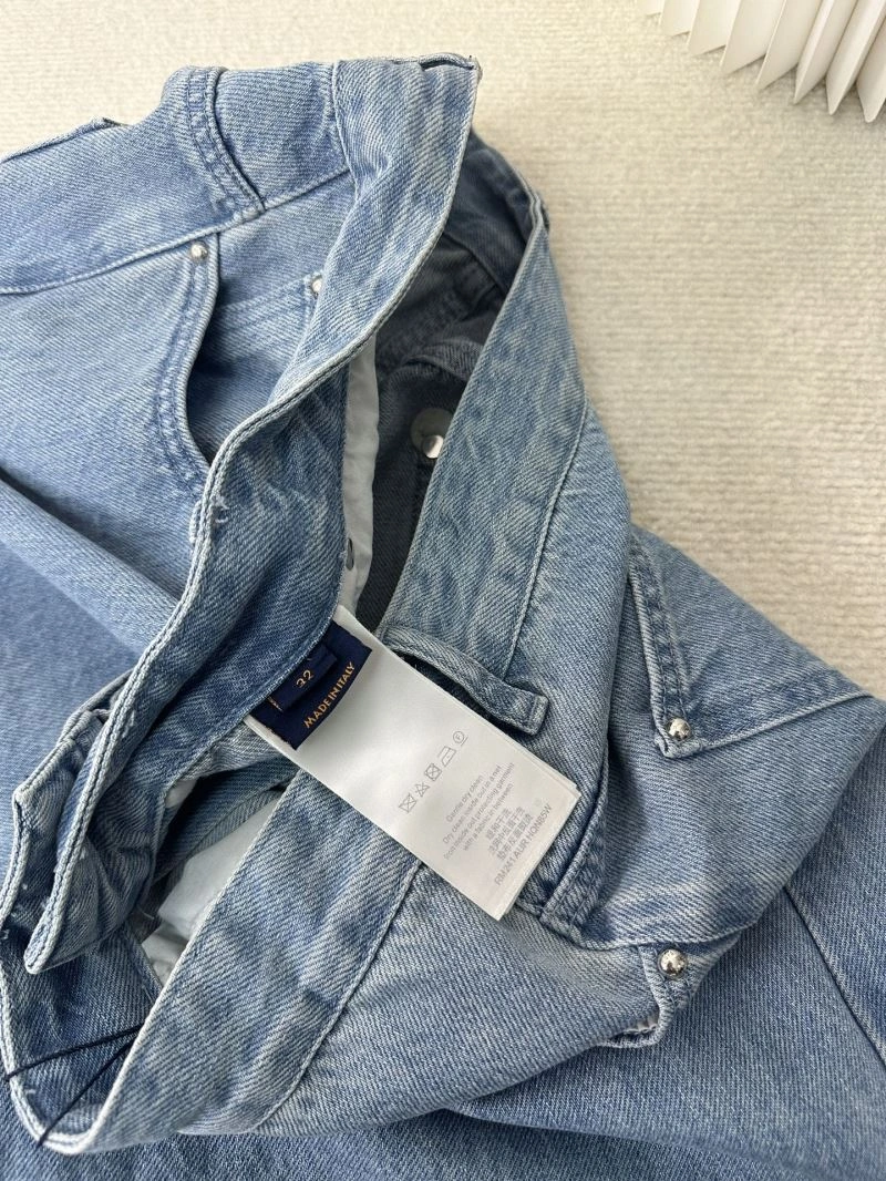Functional Louis Vuitton Jeans 133147