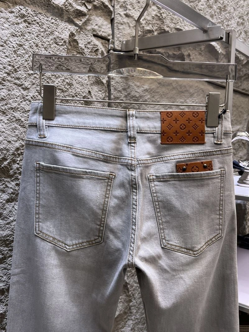 Popular Louis Vuitton Jeans 133140