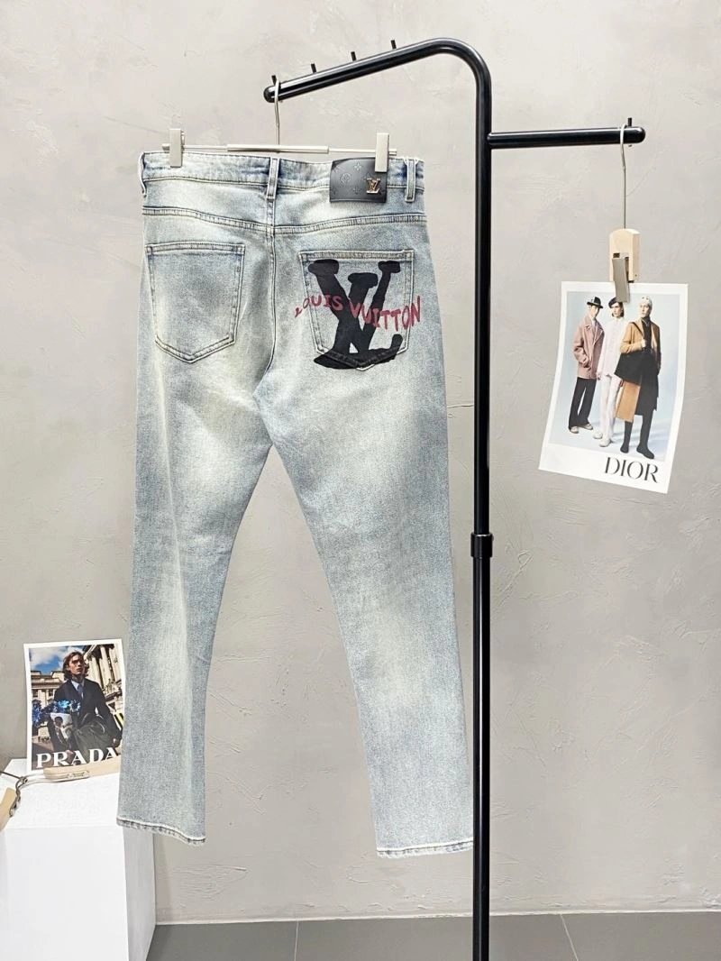 Louis Vuitton Jeans EyeCatching 133137