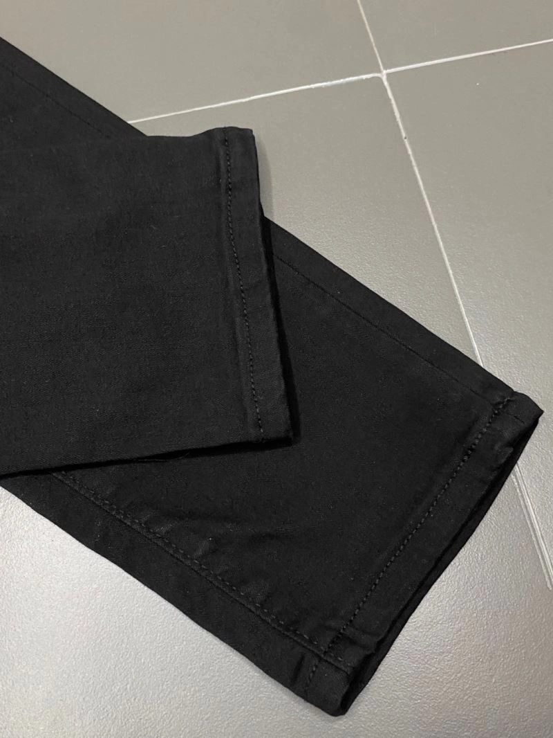 Chic Louis Vuitton Jeans 133128
