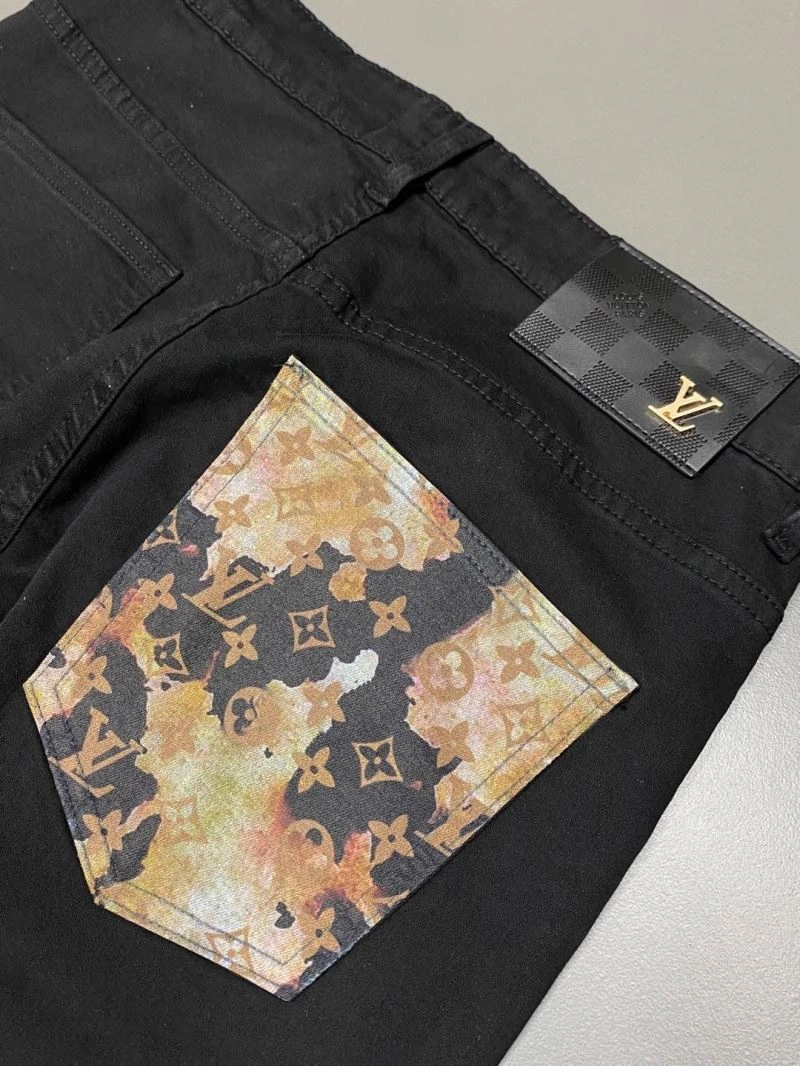 Chic Louis Vuitton Jeans 133128