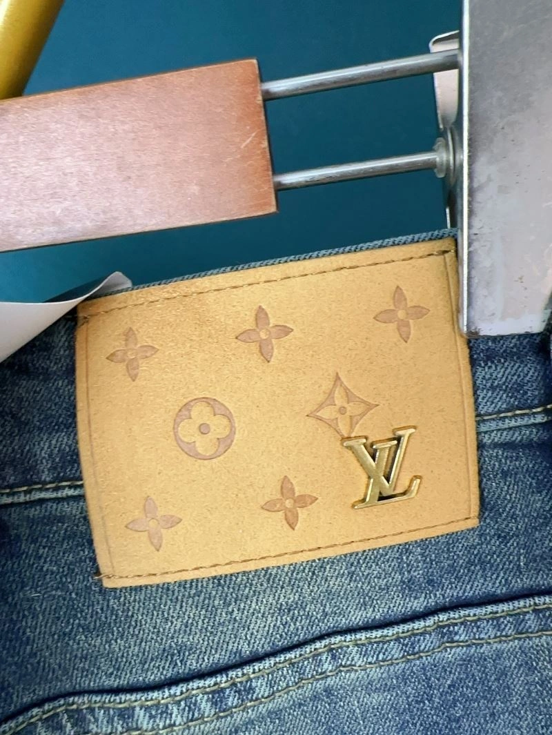 QuickDry Louis Vuitton Jeans 133134
