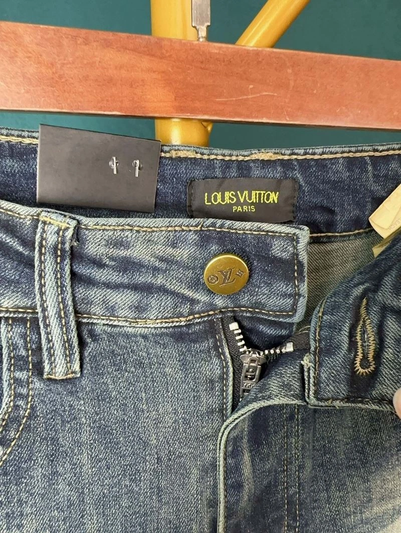 QuickDry Louis Vuitton Jeans 133134