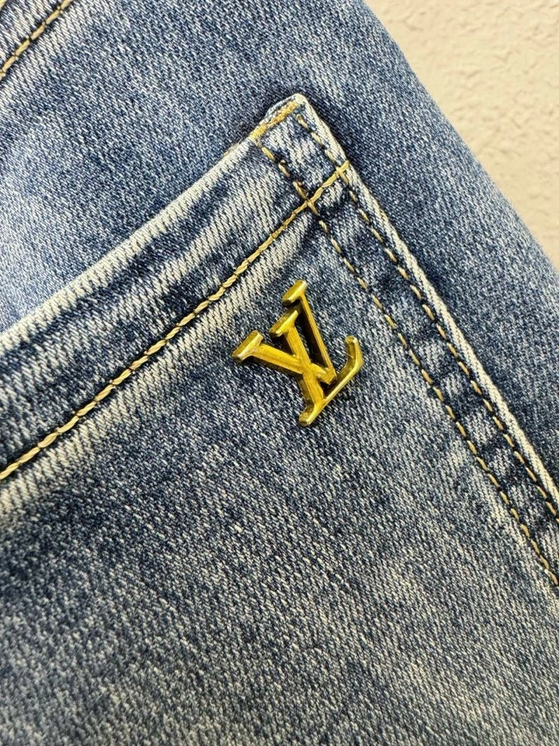 FashionForward Louis Vuitton Jeans 133132