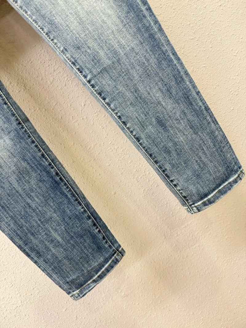 FashionForward Louis Vuitton Jeans 133132