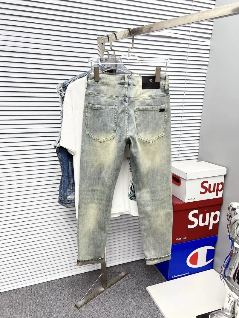 Louis Vuitton Jeans OnTrend 133122