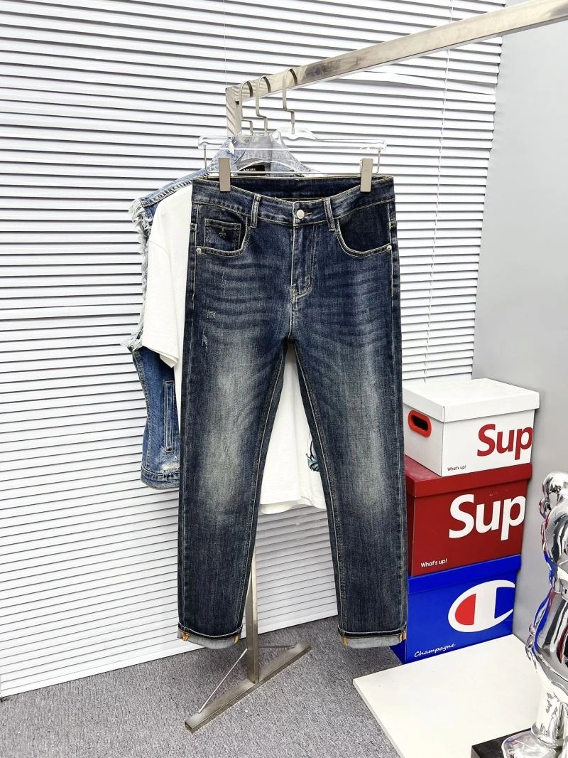 Supportive Louis Vuitton Jeans 133114
