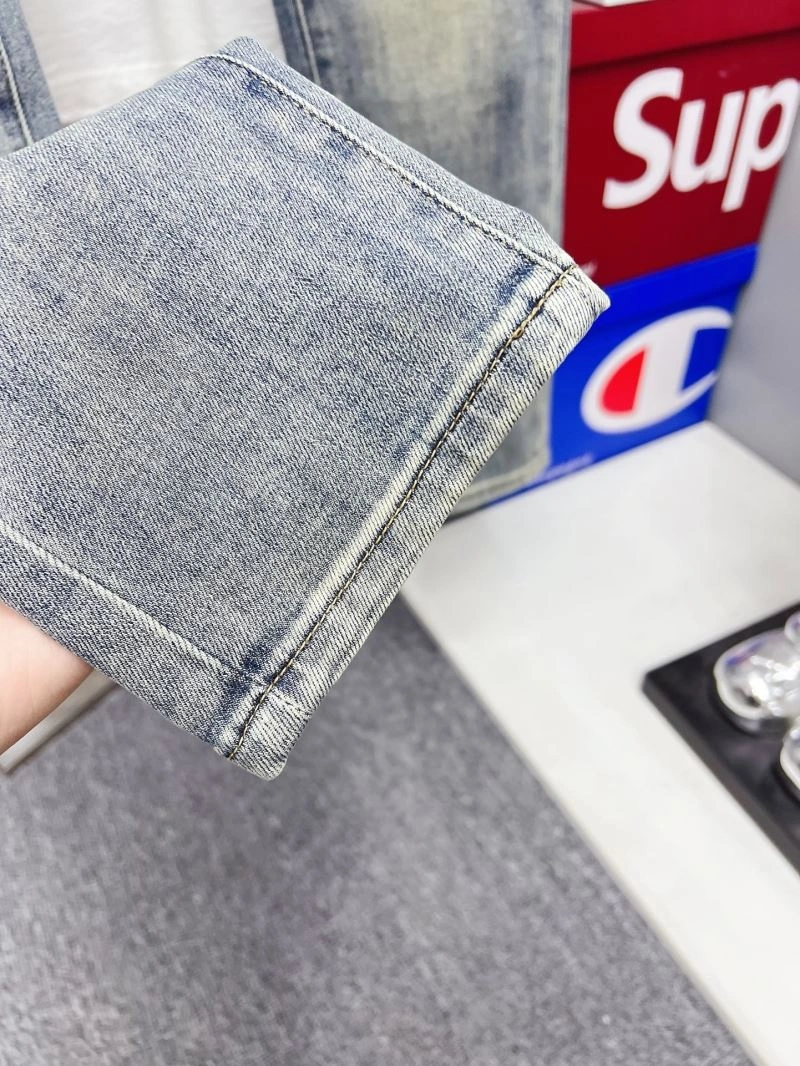 GoAnywhere Louis Vuitton Jeans 133120