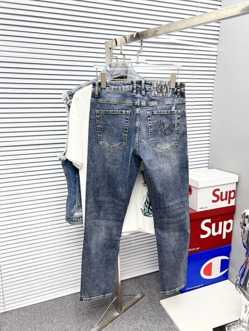 Louis Vuitton Jeans Upgraded 133115