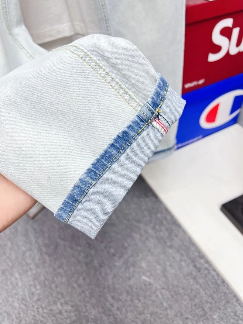 Louis Vuitton Jeans Youthful 133111