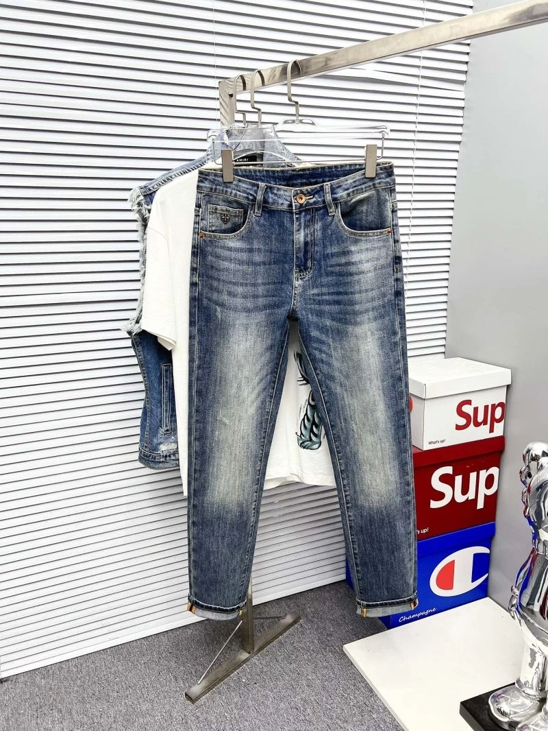 Louis Vuitton Jeans Versatile 133121