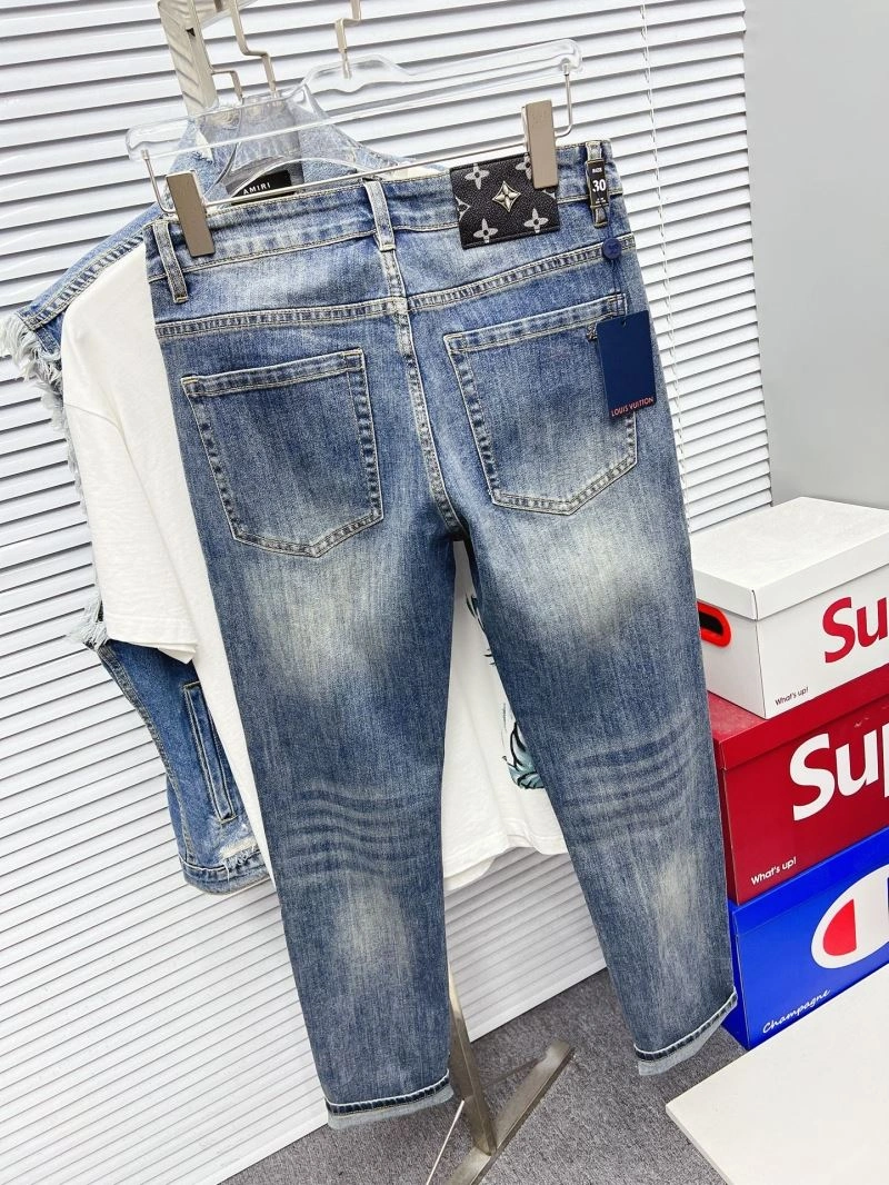 Louis Vuitton Jeans Versatile 133121