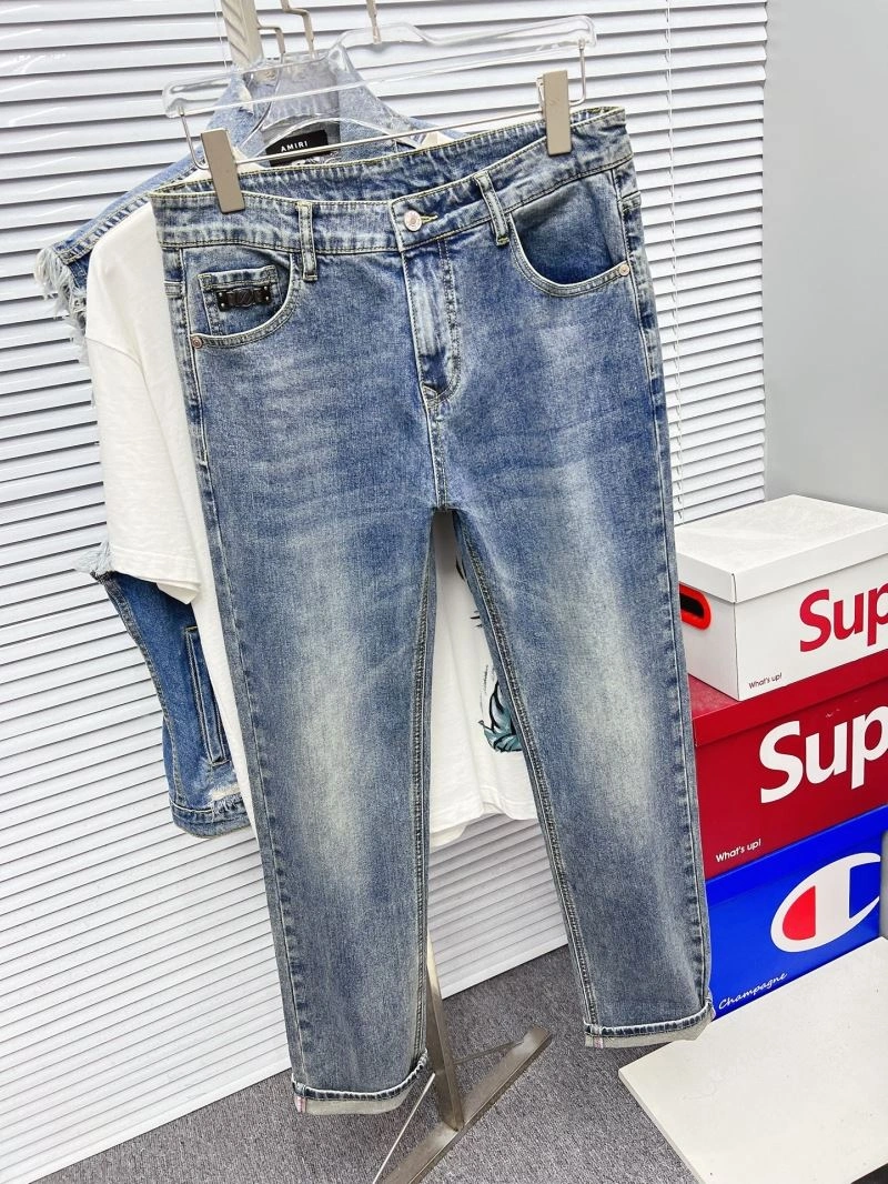 Louis Vuitton Jeans Upgraded 133103