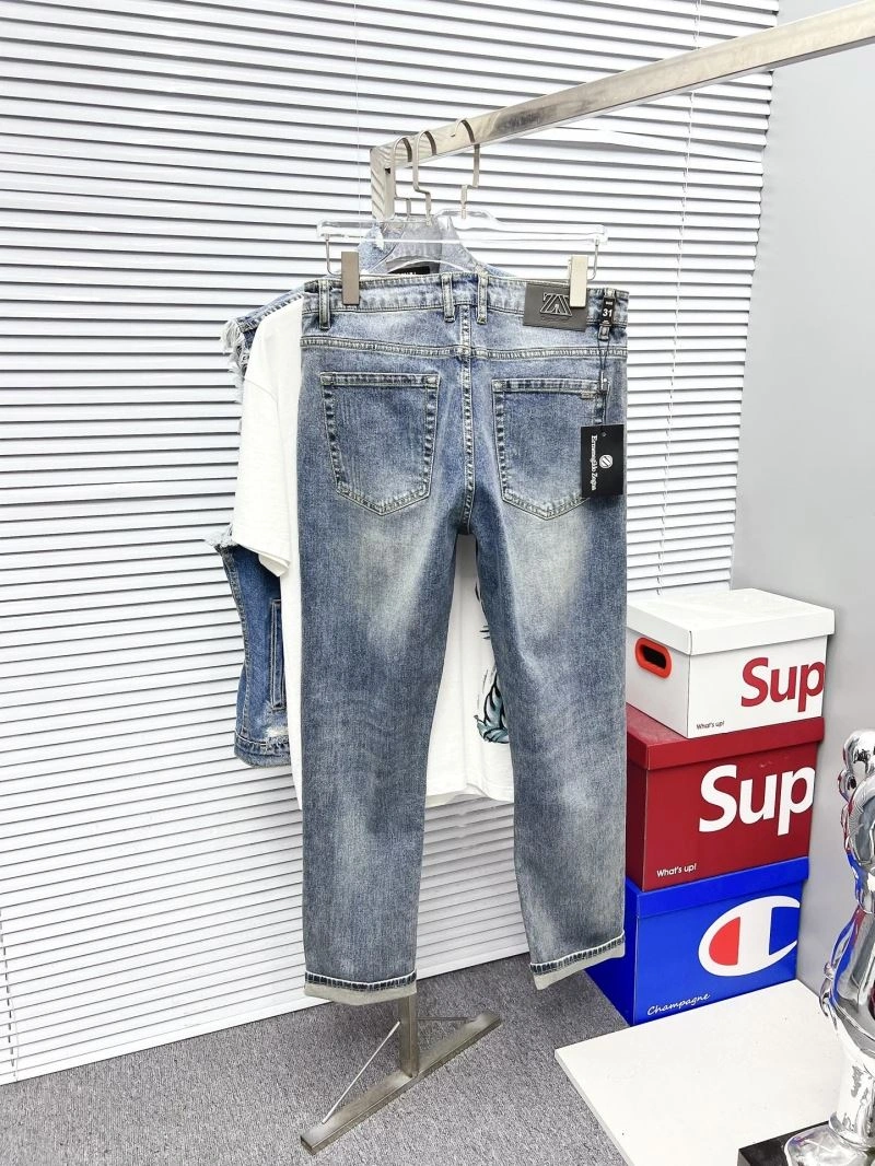 Louis Vuitton Jeans Upgraded 133103