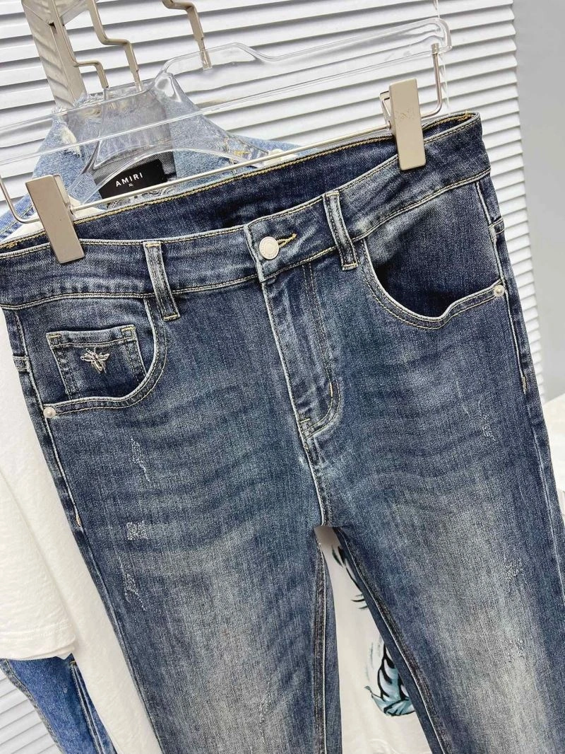 Seasonal Louis Vuitton Jeans 133097