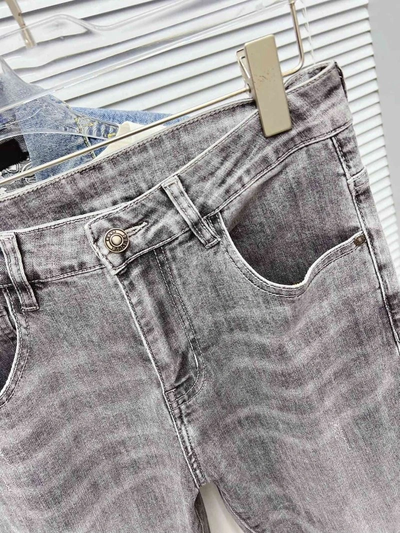 HighQuality Louis Vuitton Jeans 133089