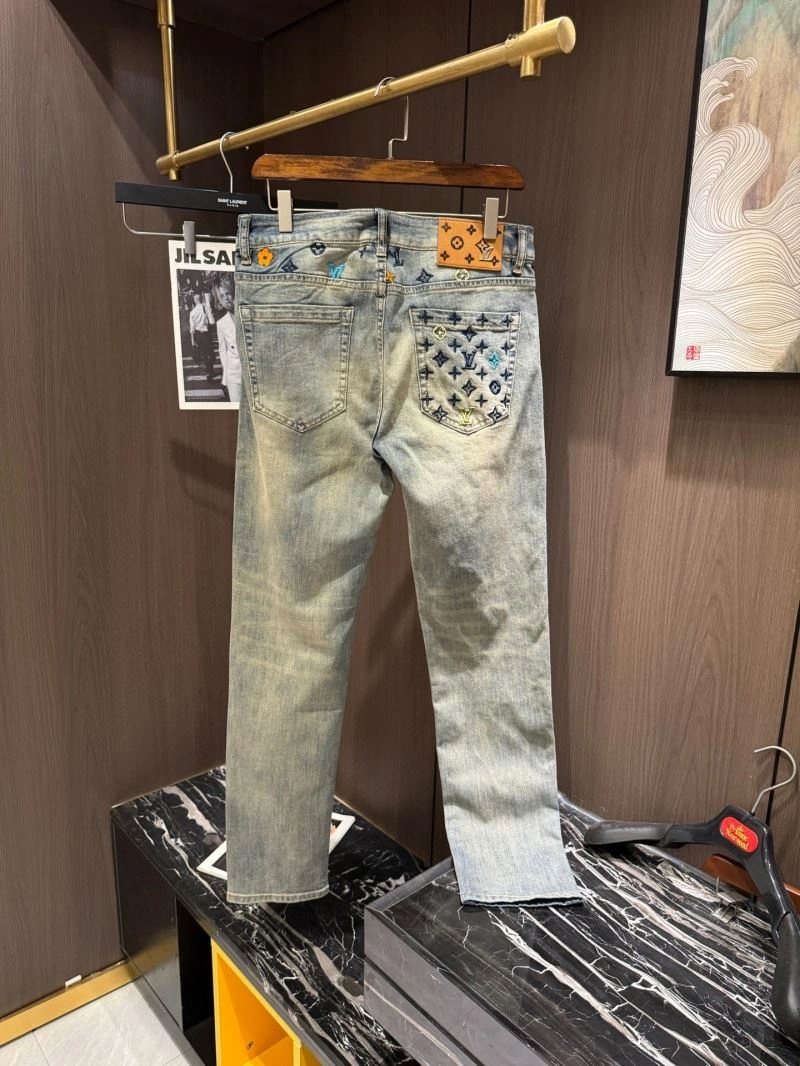Louis Vuitton Jeans EasyMatch 133098