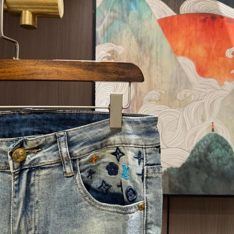 Louis Vuitton Jeans EasyMatch 133098