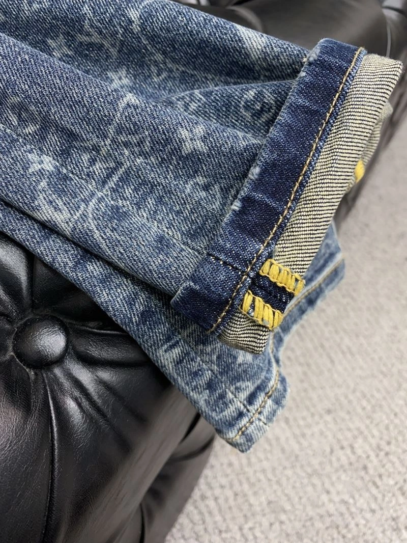 Louis Vuitton Jeans MultiPurpose 133073