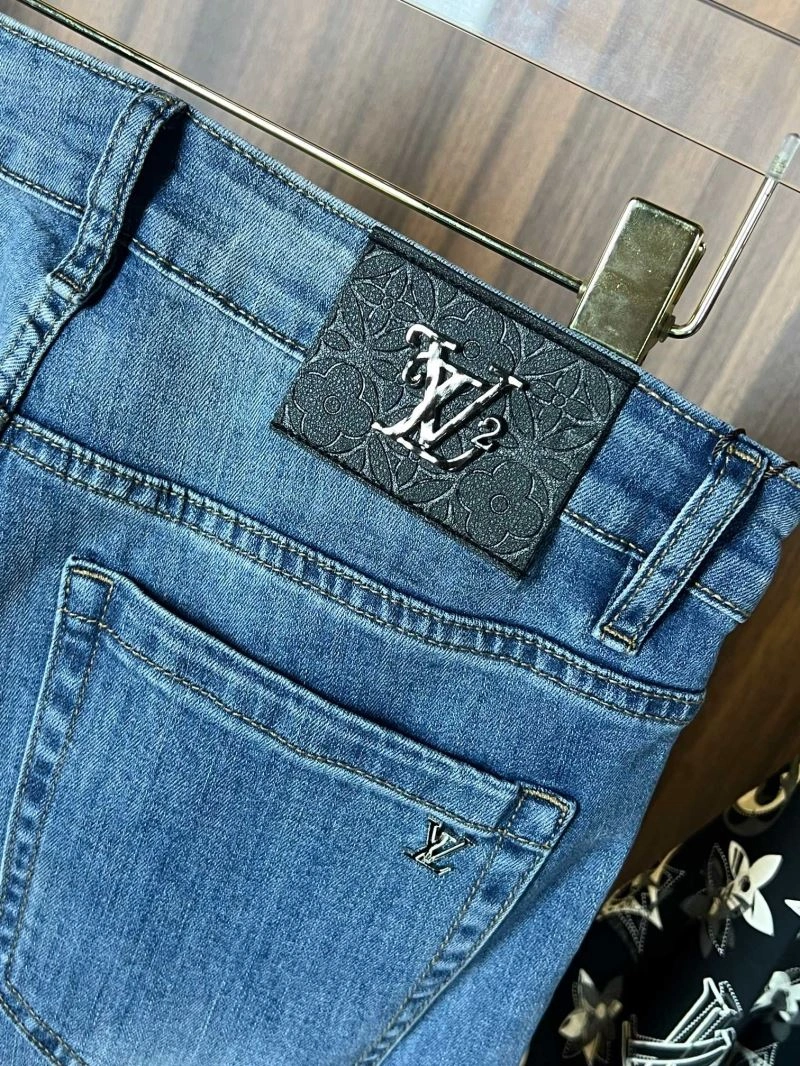 SportInspired Louis Vuitton Jeans 133106