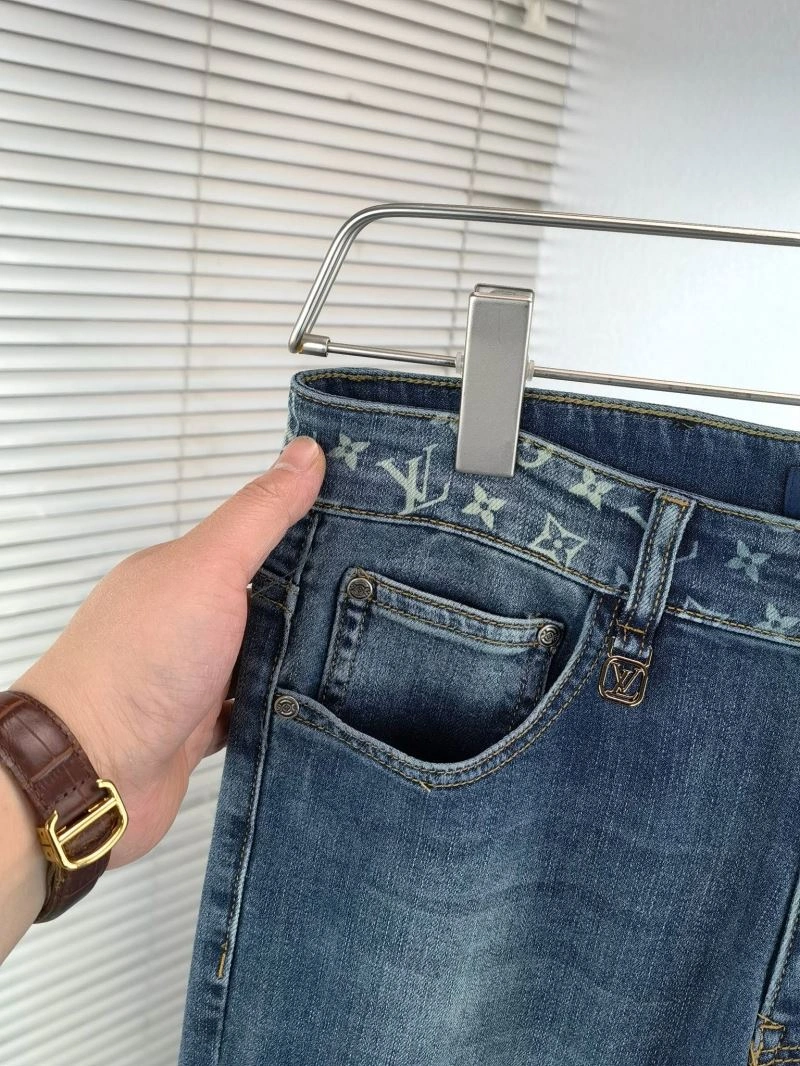 Bold Louis Vuitton Jeans 133093