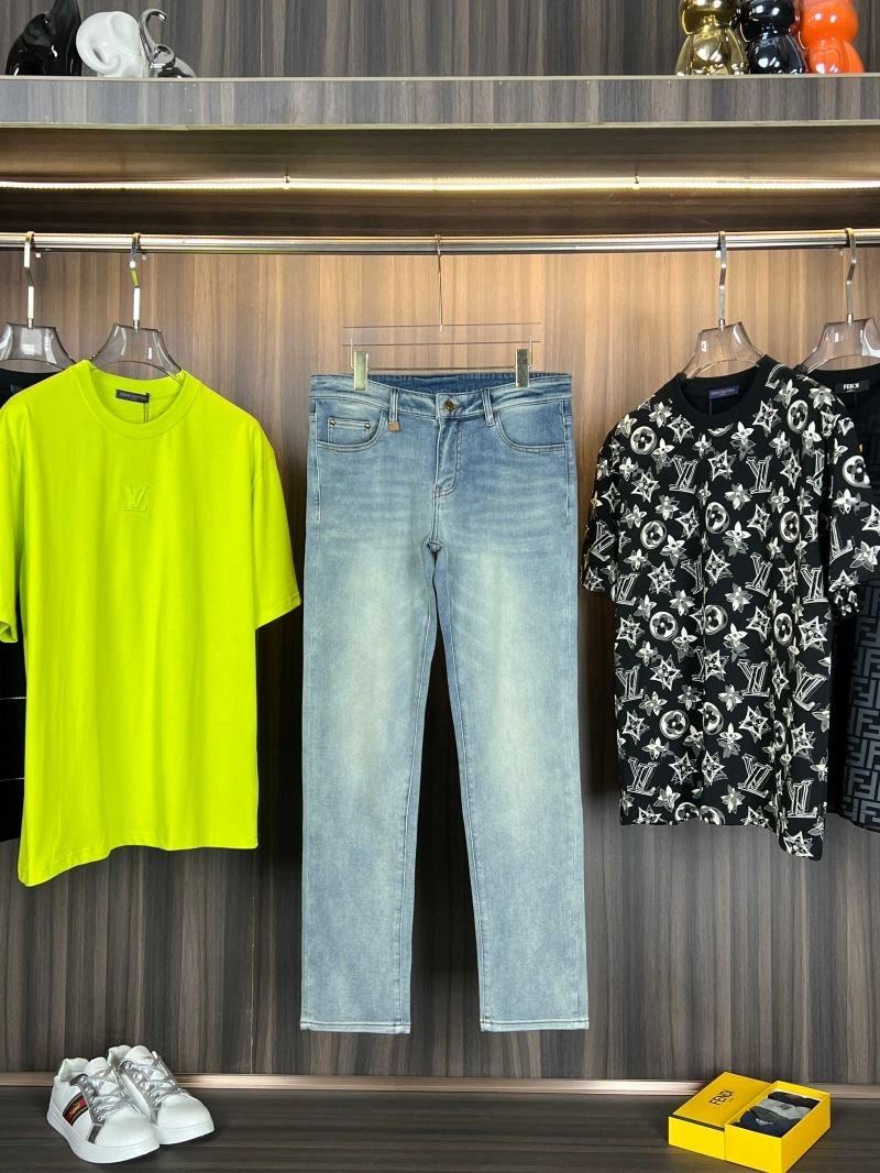 MoistureWicking Louis Vuitton Jeans 133075