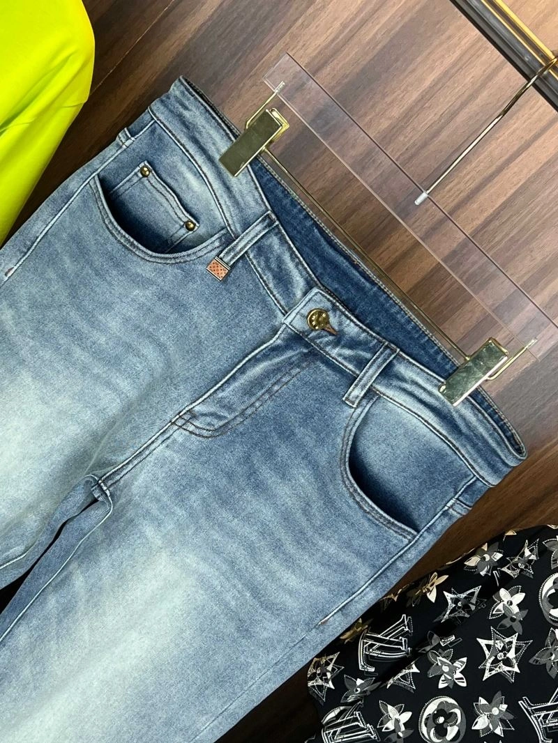MoistureWicking Louis Vuitton Jeans 133075