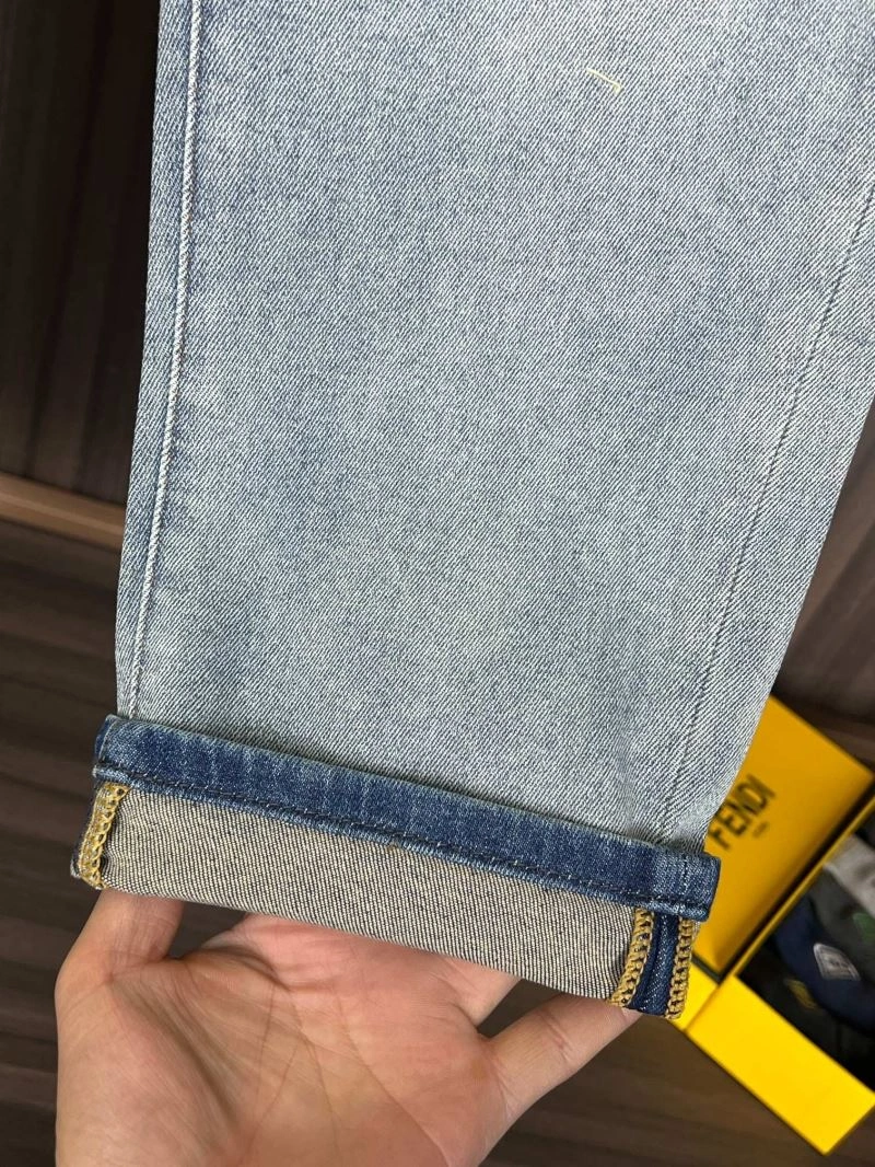 MoistureWicking Louis Vuitton Jeans 133075