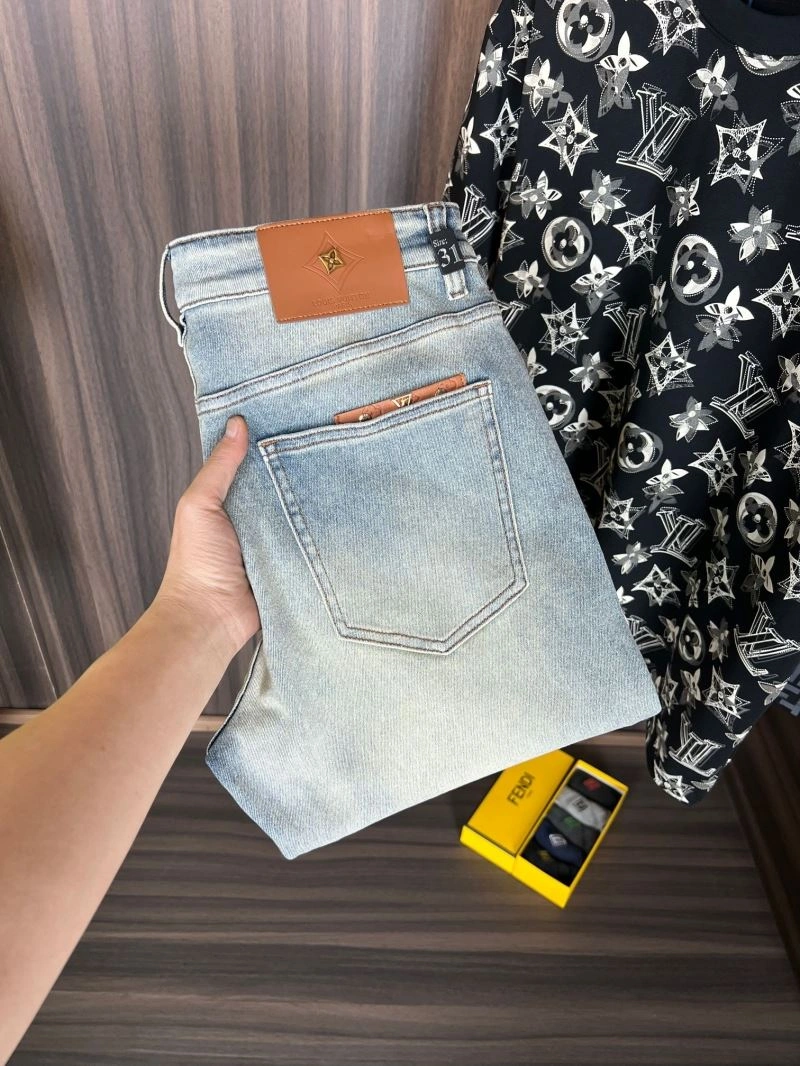 Refined Louis Vuitton Jeans 133084
