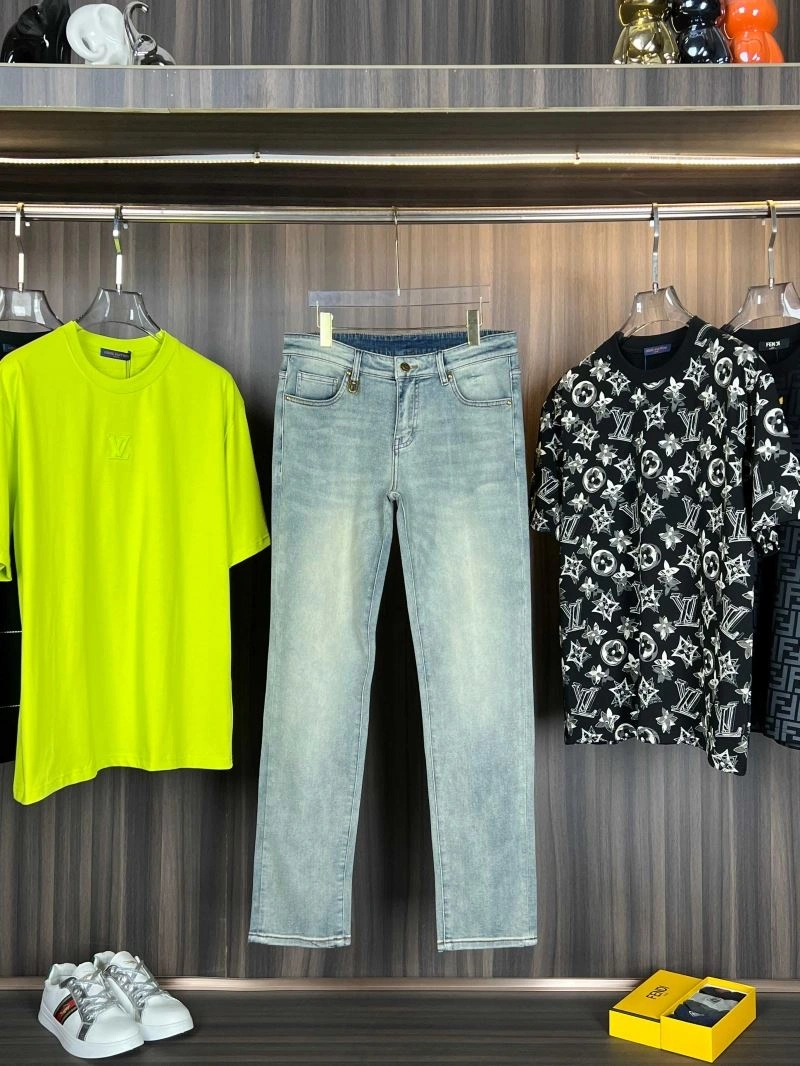 DailyWear Louis Vuitton Jeans 133091