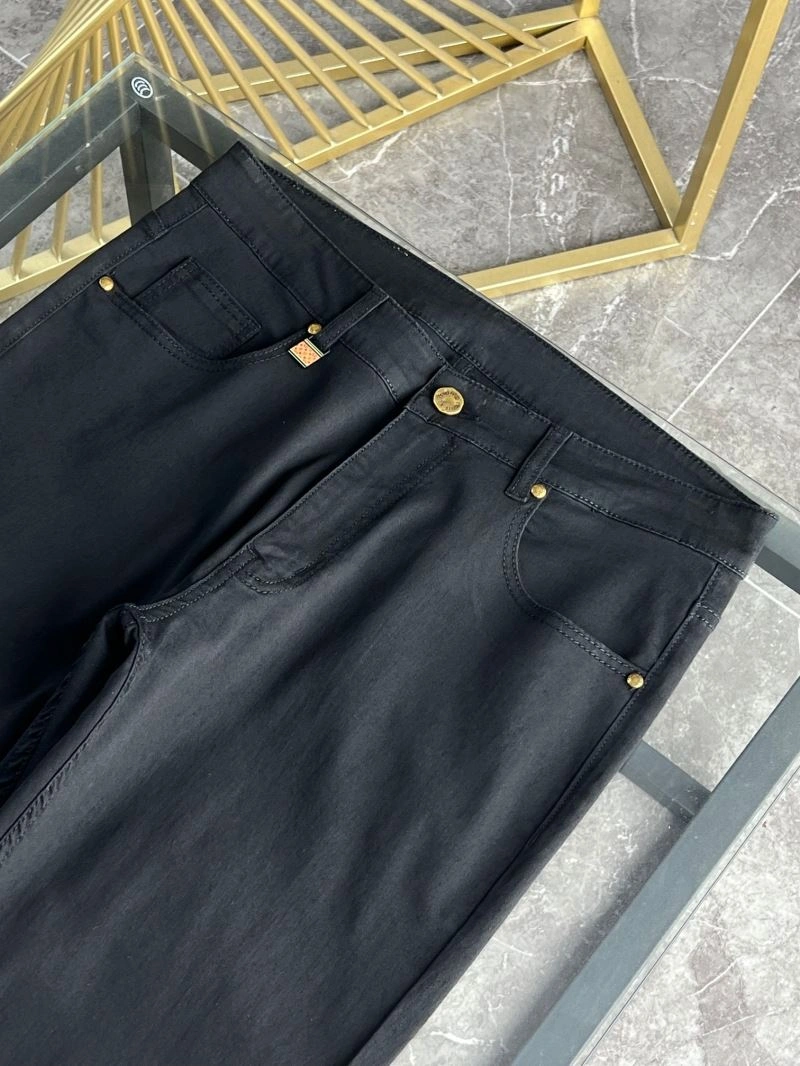 Packable Louis Vuitton Jeans 133069