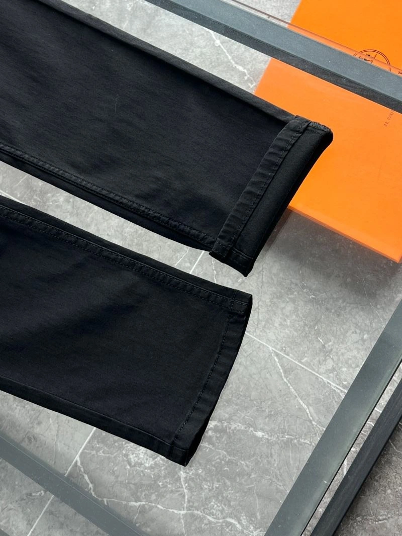 Packable Louis Vuitton Jeans 133069