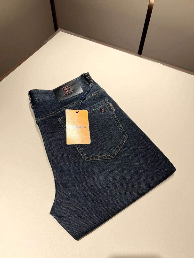 ComfortFit Louis Vuitton Jeans 133052
