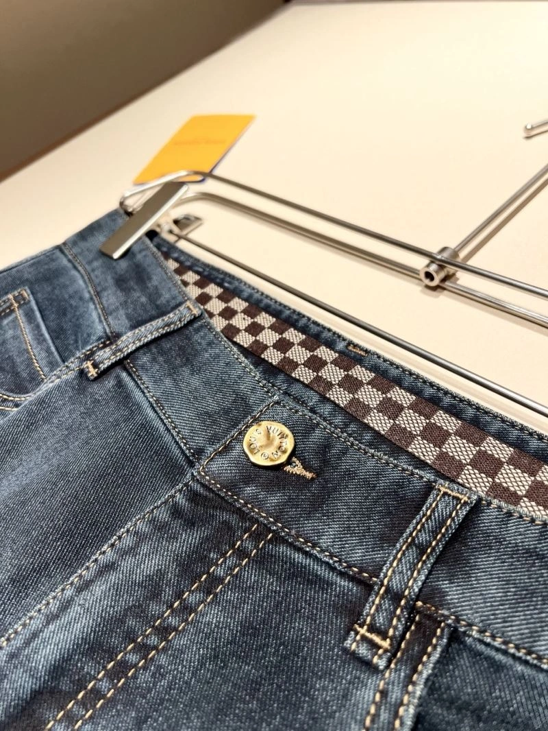 ComfortFit Louis Vuitton Jeans 133052