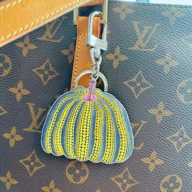 Louis Vuitton Keychains StreetReady 266043