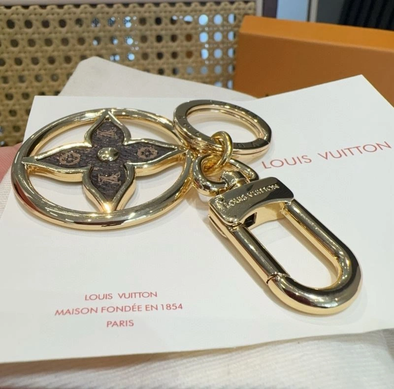 Affordable Louis Vuitton Keychains 266054