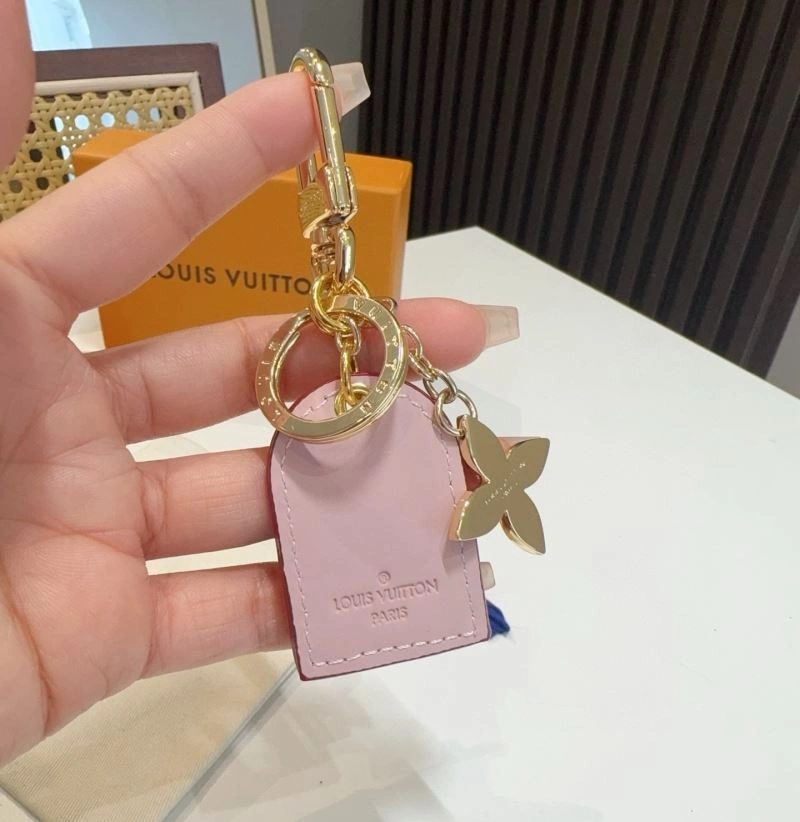 Louis Vuitton Keychains TimelessDesign 266058