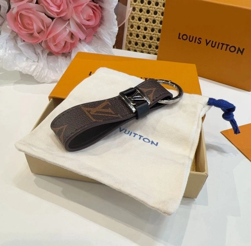 Louis Vuitton Keychains Cozy 266039